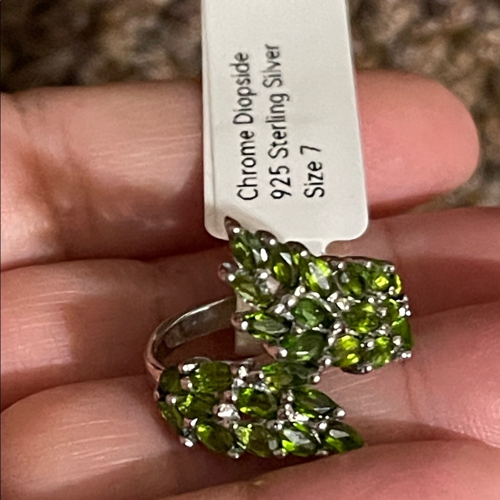 Natural Chrome Diopside Gemstone in 925 Sterling Silver Size 7 - Picture 7 of 13